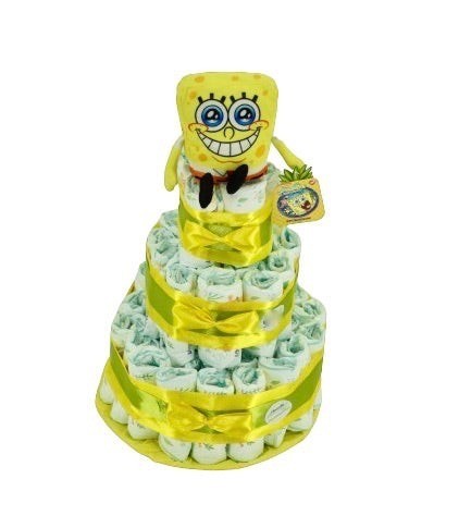 Tarta de pañales MomentosGourmet de tres pisos con peluche oficial de Bob Esponja y lazos decorativos amarillos.